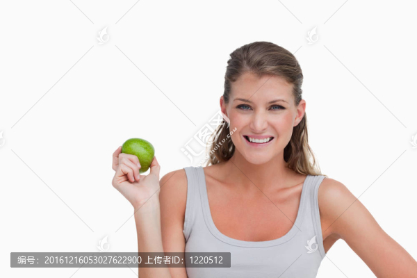 拿著蘋果的女人