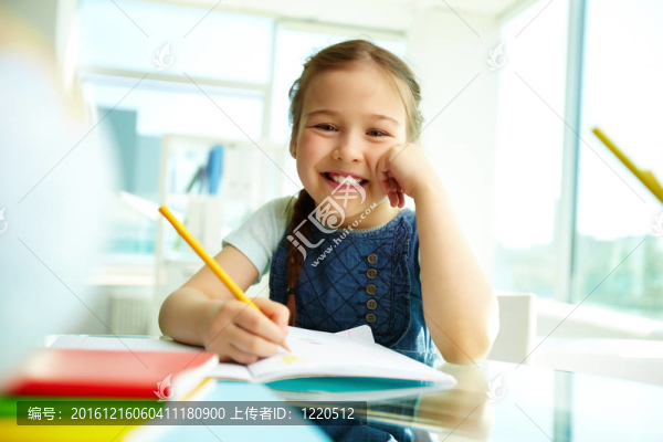 聰明的女生