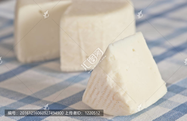 在鄉(xiāng)村的布畫工匠奶酪