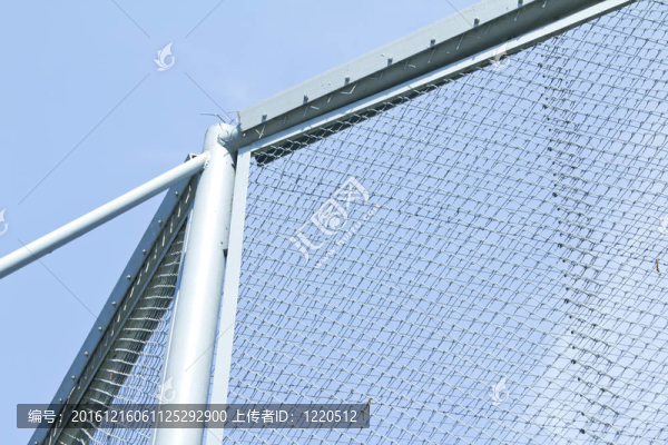鐵絲網(wǎng)柵欄上天空fon