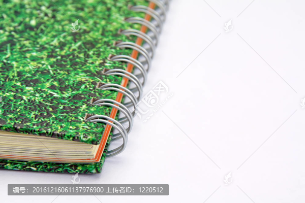 厚重的書