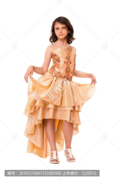 可愛的小女孩穿著晚禮服