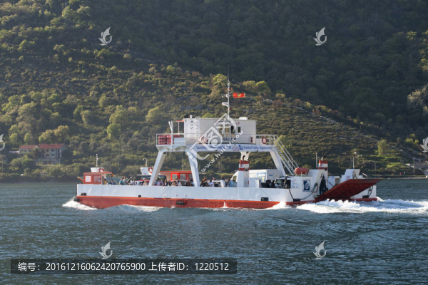 科托爾的春天景色的海灣