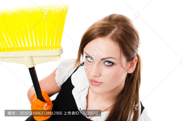 性感女孩帶掃把