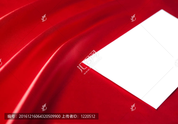 紅絲綢背景信封