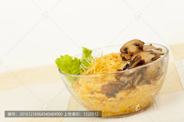 紅燒香菇炒甘藍(lán)