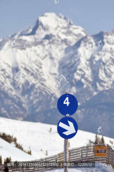 藍(lán)滑雪坡4號(hào)