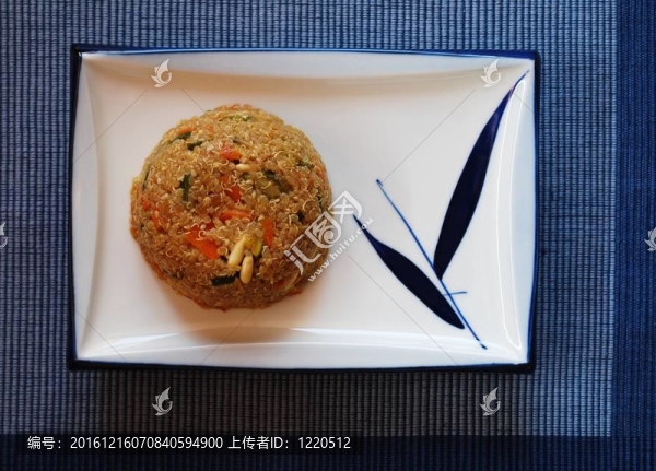 藜麥沙拉蔬菜和醬油