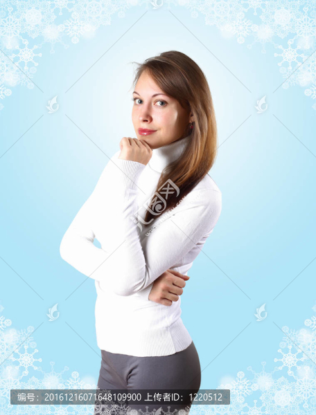 穿白毛衣的少女