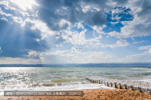 在死海的陽(yáng)光