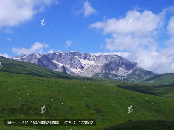 高加索自然保護(hù)區(qū)的山脈