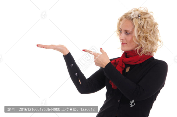 女孩在白色的