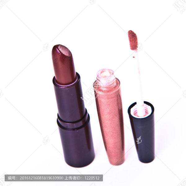 唇彩唇膏