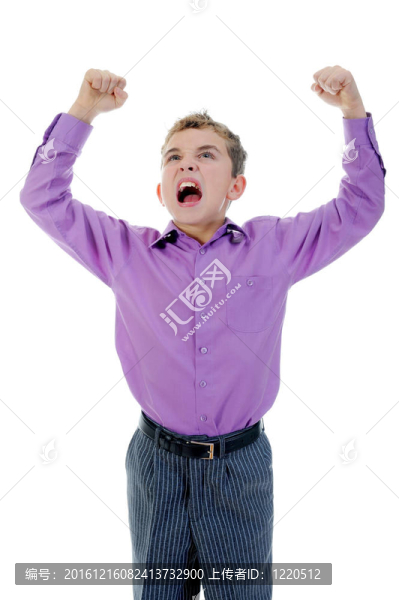 憤怒的小男孩