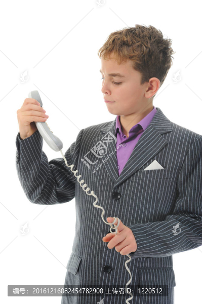 緊張的男孩
