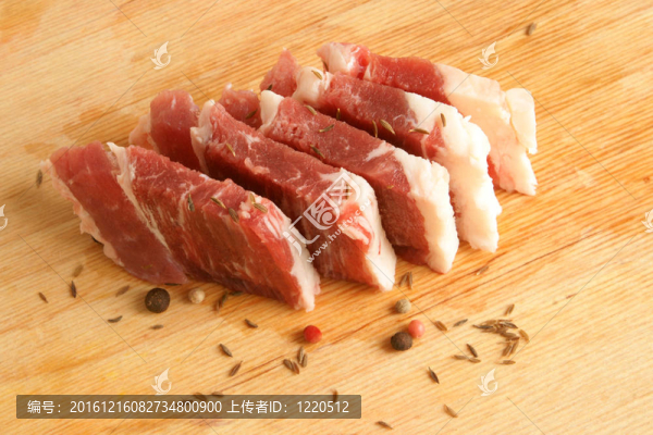 新鮮生牛肉