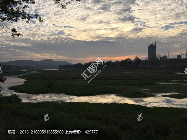 天空,,霞光