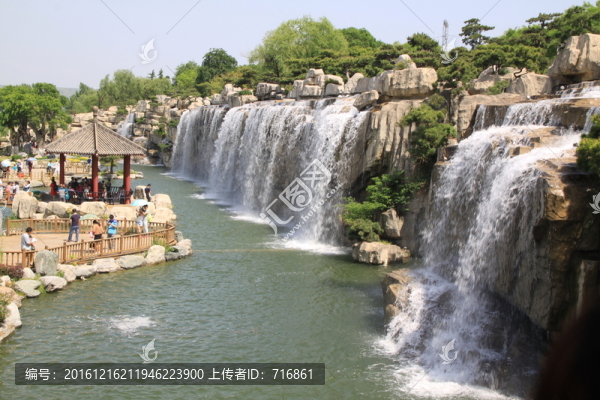 百米瀑布,中國(guó)唐苑
