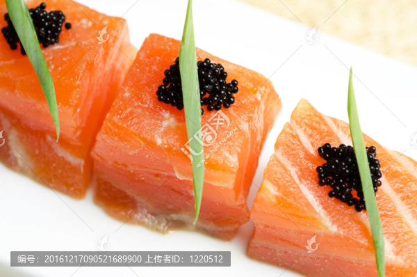 鮭魚(yú)片