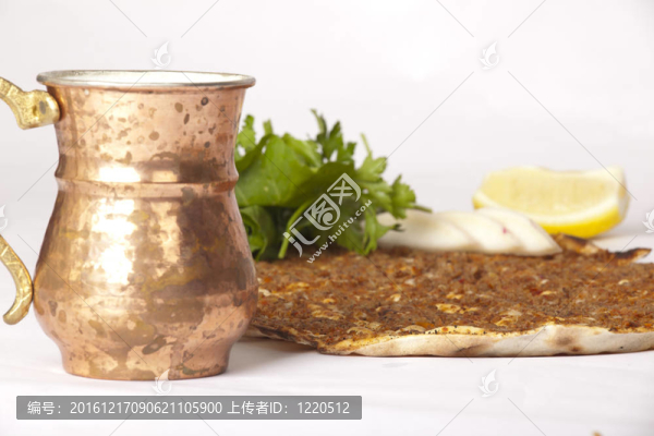 美味的土耳其披薩