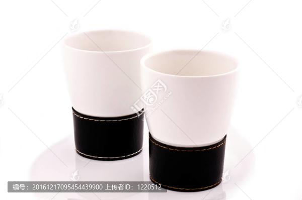 白杯子