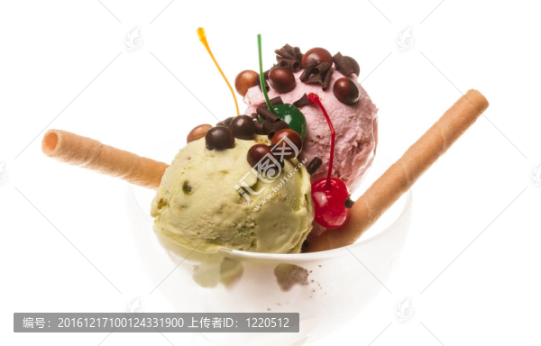 酸奶和巧克力冰淇淋在碗里