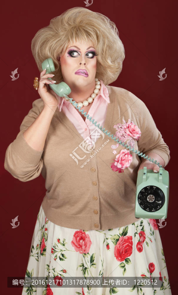 困惑的Drag,Queen