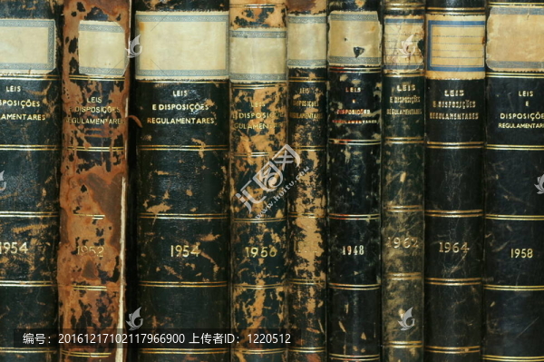 排古董書(shū)