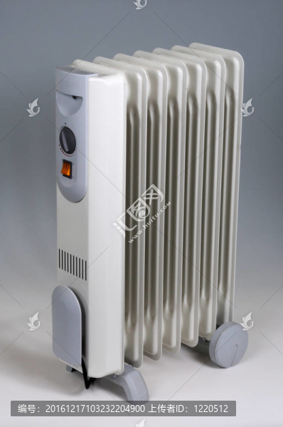 充油散熱器。