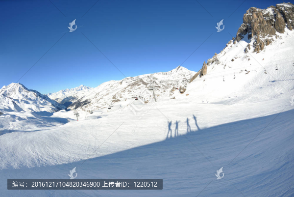 冬下高山