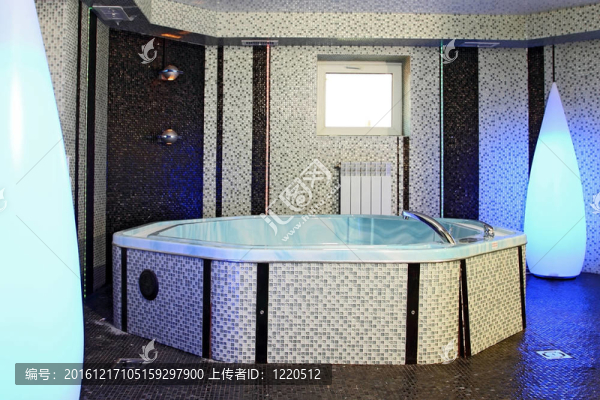 水塘