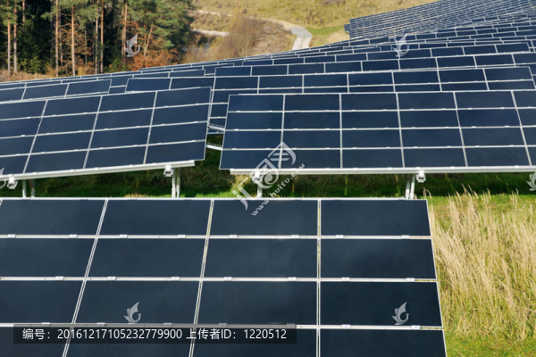 太陽能電池板可再生能源領(lǐng)域