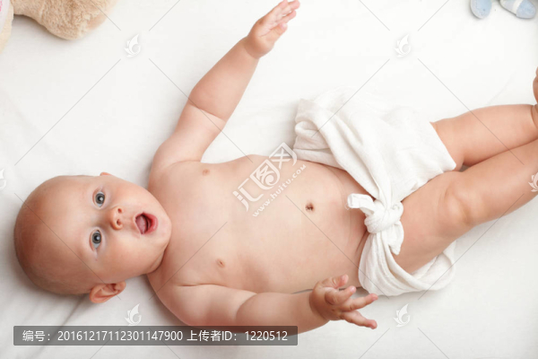 尿布男孩
