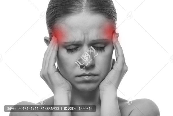 有偏頭痛的女人