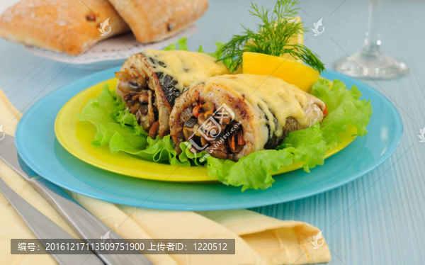 蘑菇蘑菇鯡魚