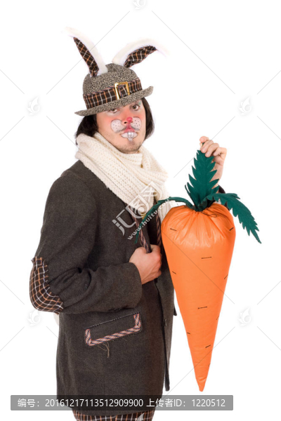 穿西裝的年輕人