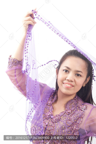 亞洲的泰國女紫色穆斯林服飾-,banduang