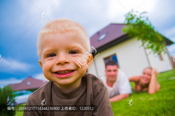 快樂的孩子；快樂的生活