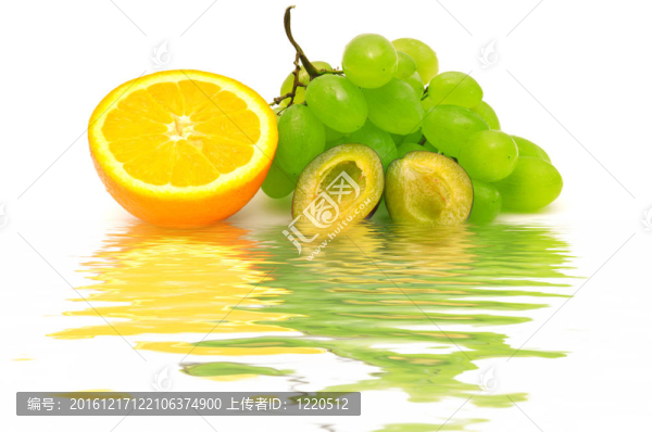 水中鮮果