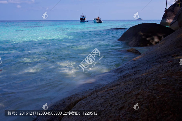 海岸懸崖和海灘