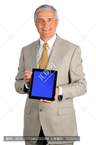 微笑的中年商人與平板電腦