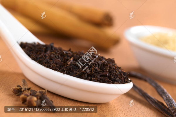 紅茶配香料