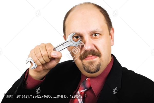 通過扳手