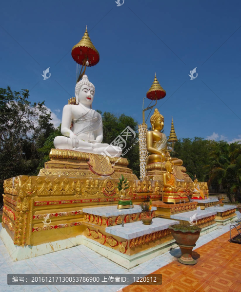 白色和Golden,Buddha雕像