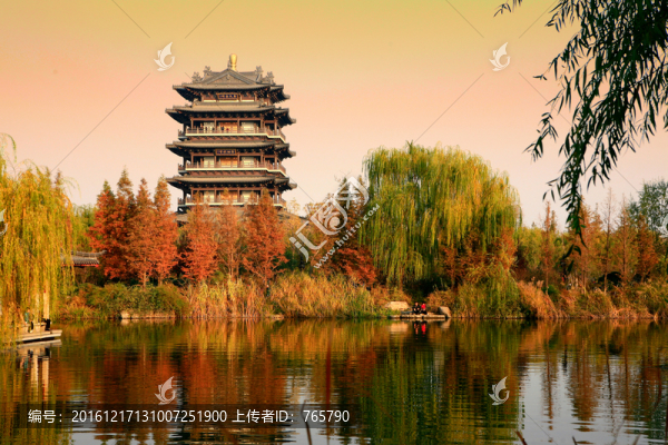 大明湖風(fēng)景如畫