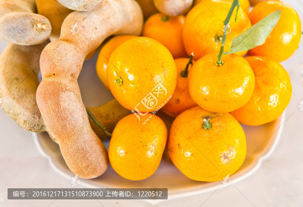 橘子和酸角