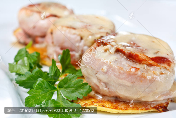 豬肉與土豆餅
