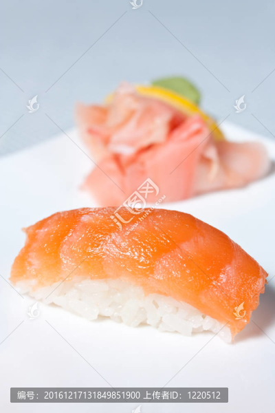 握壽司鮭魚