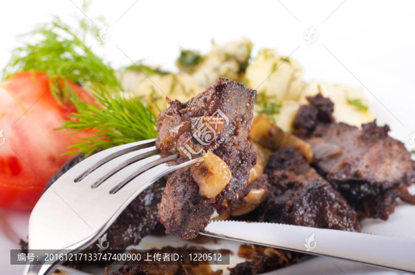 西紅柿土豆炒豬肝