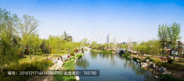 濟(jì)南大明湖風(fēng)光
